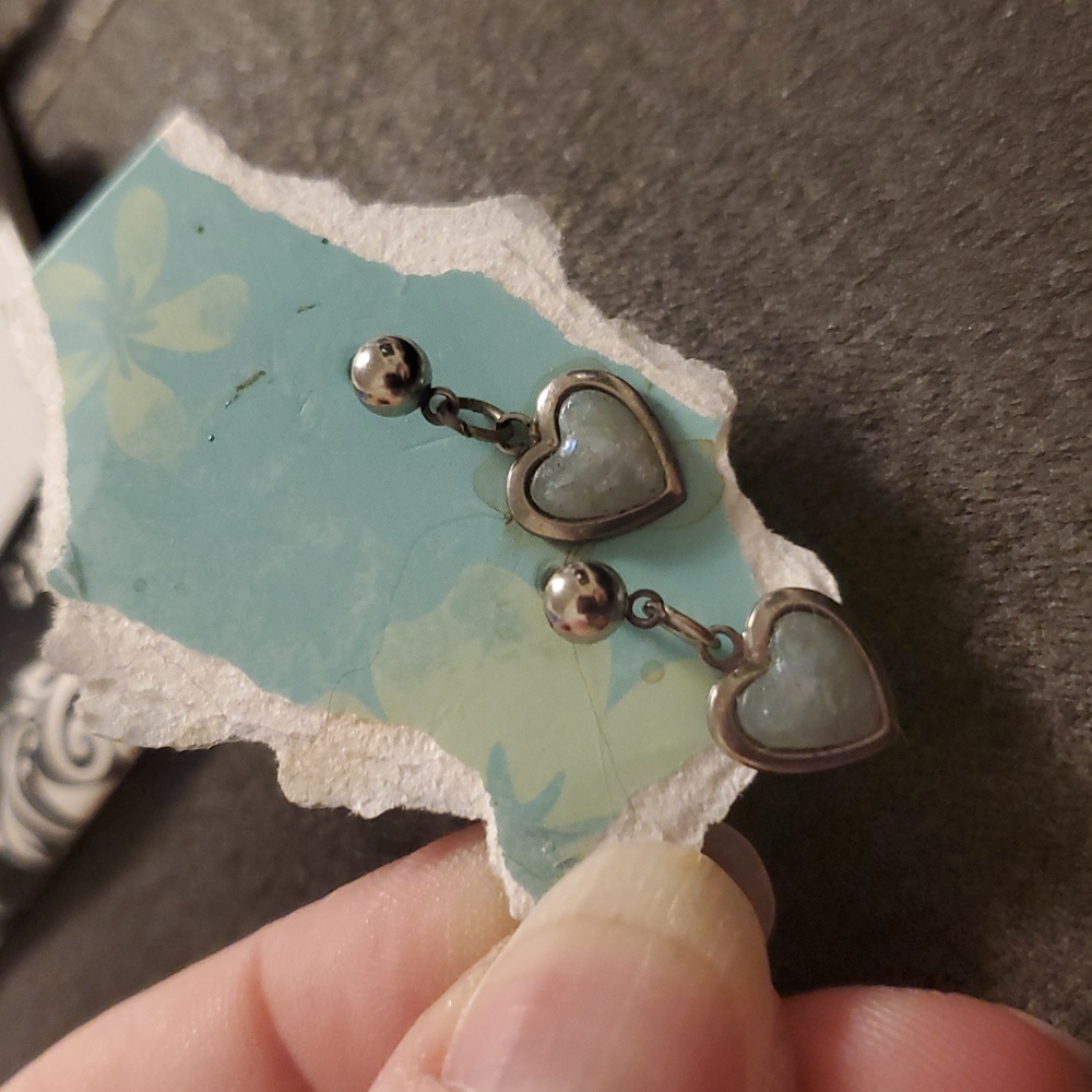 Sterling Silver Heart Earrings – Mother of Pearl Inlay Dangle (Unverified) - Picture 4 of 4